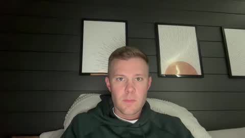 whoops1017 online show from December 5, 5:53 pm