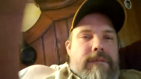 wickedwolfman69 online show from April 6, 9:27 pm