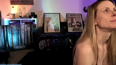Gretchen  Jimmy online show from January 25, 4:13 am