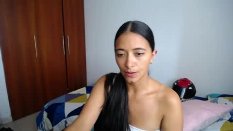 Ilauren online show from June 10, 11:24 pm