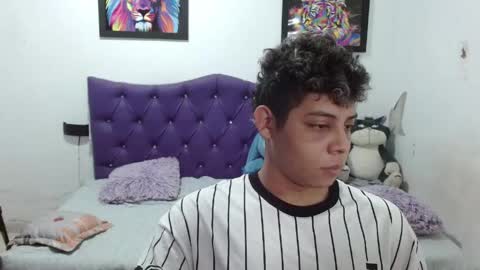 wiilliam online show from April 13, 2:44 pm