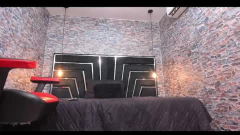 Snapshot of wild_firee_ chatting on May 21, 7:54 pm wild_firee_ online show from May 21, 7:54 pm
