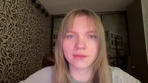 wild_secret online show from March 30, 1:45 pm