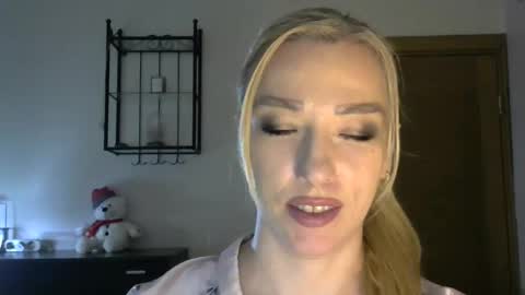 Alina online show from February 3, 2:45 pm