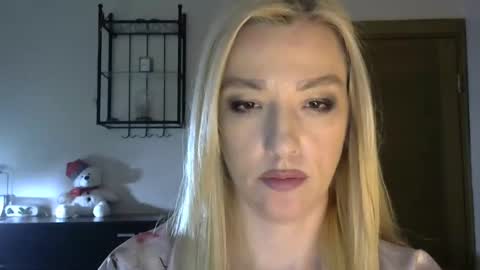 Alina online show from February 9, 11:25 am