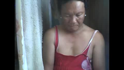 wild_sunflower11 online show from April 10, 9:19 pm