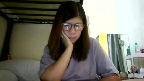 WildChick online show from March 27, 7:47 am