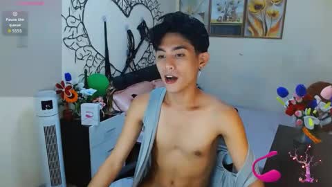 Snapshot of wildesttwinky chatting on November 3, 7:04 pm Arvie Rubio online show from November 3, 7:04 pm