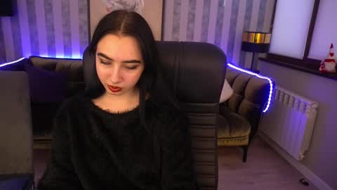 Alena online show from February 25, 1:39 pm