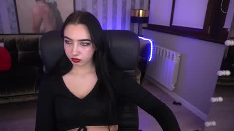 Alena online show from February 26, 9:05 pm