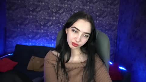 Alena online show from March 3, 1:20 pm