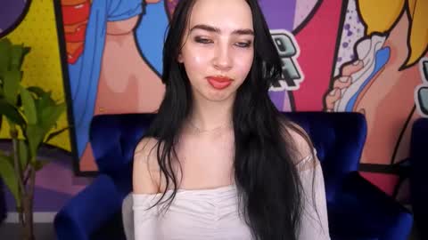 Snapshot of wildkittenx_ chatting on October 3, 5:59 am Alena online show from October 3, 5:59 am