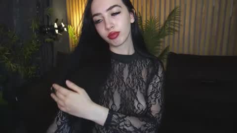 Snapshot of wildkittenx_ chatting on October 13, 12:38 pm Alena online show from October 13, 12:38 pm