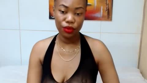 Snapshot of wildlittlekittyxx chatting on June 13, 6:44 am wildlittlekittyxx online show from June 13, 6:44 am