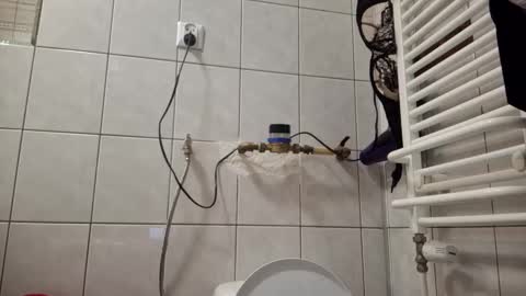 wildmike93 online show from October 20, 3:34 pm