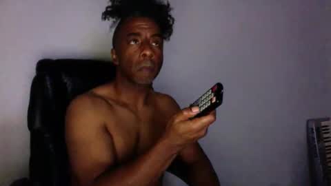 wildnight007 online show from June 6, 4:39 am