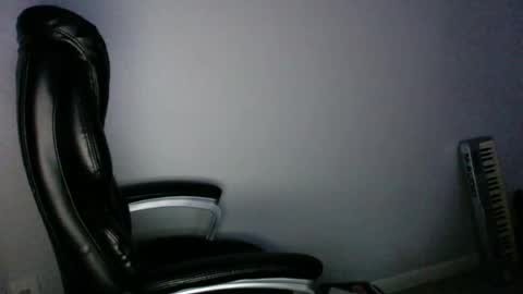 wildnight007 online show from June 14, 3:41 am