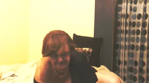 WildRedCat online show from October 29, 10:22 pm