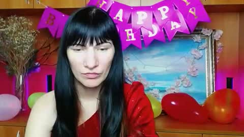 Snapshot of wildsoul8 chatting on April 5, 12:35 pm Rosalinda online show from April 5, 12:35 pm