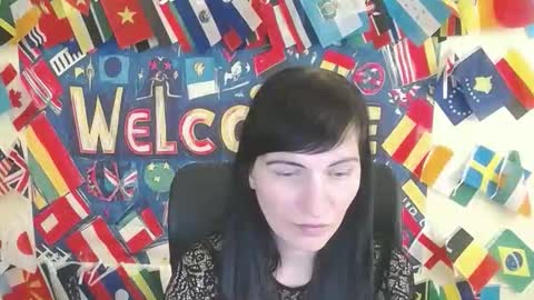 Snapshot of wildsoul8 chatting on April 23, 12:29 pm Rosalinda online show from April 23, 12:29 pm
