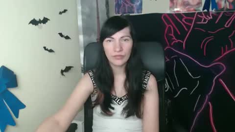 Snapshot of wildsoul8 chatting on April 24, 12:40 pm Rosalinda online show from April 24, 12:40 pm