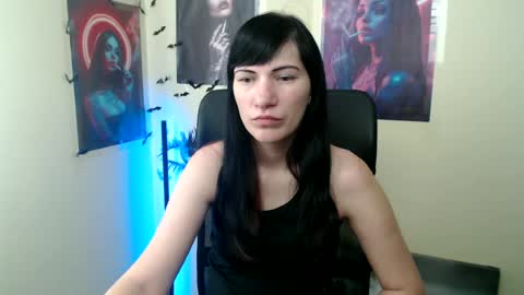Snapshot of wildsoul8 chatting on May 2, 6:18 am Rosalinda online show from May 2, 6:18 am