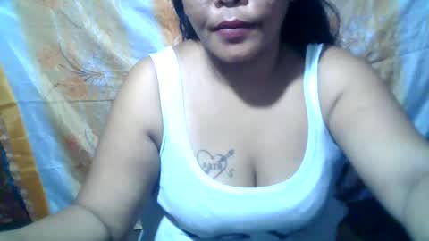 wildveron_205 online show from October 17, 10:29 am