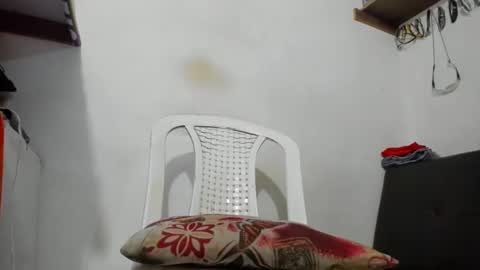 Snapshot of wilfer484725 chatting on February 13, 4:14 pm wilfer online show from February 13, 4:14 pm