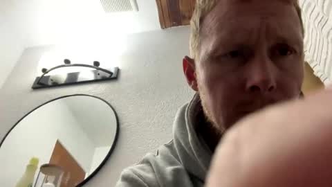 Snapshot of will2b2b chatting on July 25, 9:56 pm will2b2b online show from July 25, 9:56 pm