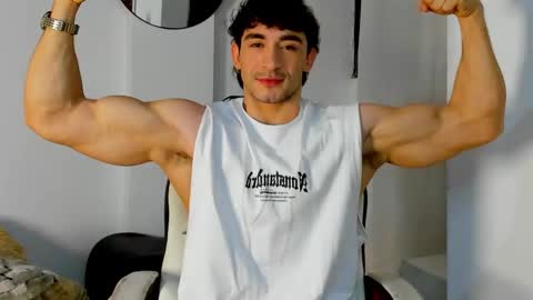 Snapshot of will_ferrari300 chatting on March 6, 5:37 am will_ferrari300 online show from March 6, 5:37 am