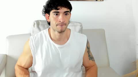 Snapshot of will_ferrari300 chatting on April 2, 3:04 am will_ferrari300 online show from April 2, 3:04 am