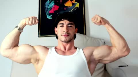 Snapshot of will_ferrari300 chatting on April 15, 12:06 am will_ferrari300 online show from April 15, 12:06 am