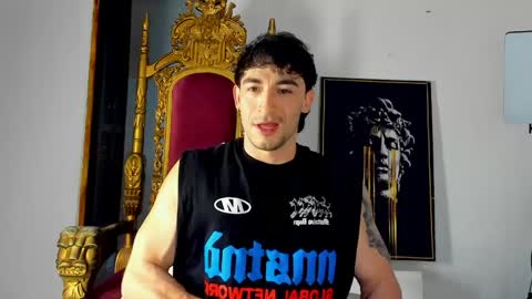 Snapshot of will_ferrari300 chatting on April 21, 7:28 pm will_ferrari300 online show from April 21, 7:28 pm