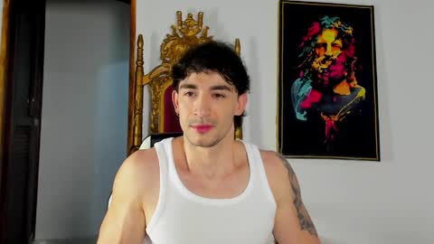 Snapshot of will_ferrari300 chatting on May 8, 12:49 am will_ferrari300 online show from May 8, 12:49 am