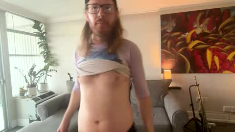 Snapshot of will_sx chatting on April 18, 7:18 pm will_sx online show from April 18, 7:18 pm