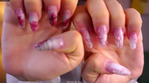 Snapshot of willalwaysloveyouuuuu chatting on October 13, 1:05 am Eva online show from October 13, 1:05 am