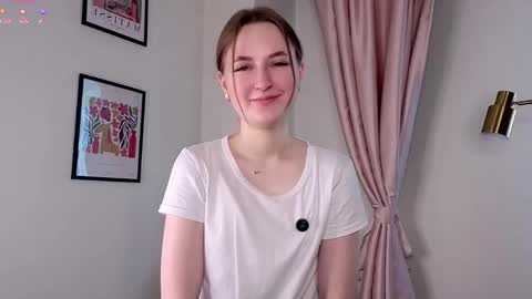 Snapshot of williapabey chatting on June 8, 4:02 am Sarah online show from June 8, 4:02 am