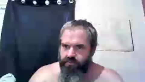Snapshot of willielowrider chatting on August 2, 10:30 pm willielowrider online show from August 2, 10:30 pm