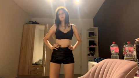 Mari online show from July 28, 4:39 pm