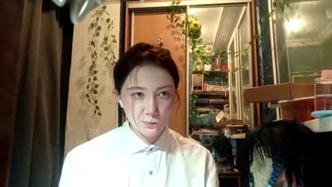 Phoebe online show from January 31, 8:18 pm