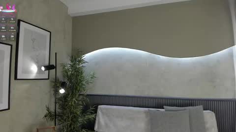 Snapshot of willow_hendrix chatting on October 10, 11:53 am Ms Willow online show from October 10, 11:53 am