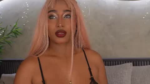 Ms Willow online show from July 17, 7:19 pm