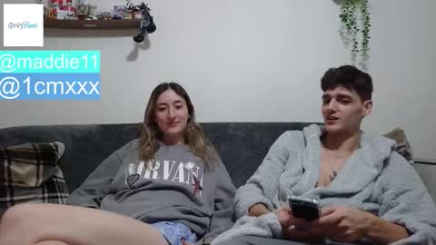 Snapshot of willy_est_95 chatting on February 26, 12:31 am willy_est_95 online show from February 26, 12:31 am