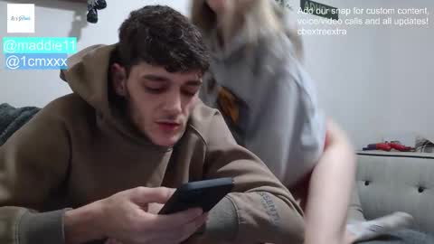 Snapshot of willy_est_95 chatting on March 11, 11:00 pm willy_est_95 online show from March 11, 11:00 pm
