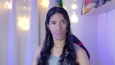 willy_veins online show from December 3, 9:51 am