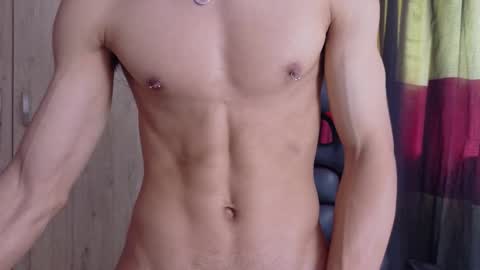 willy_veins online show from March 19, 3:49 pm