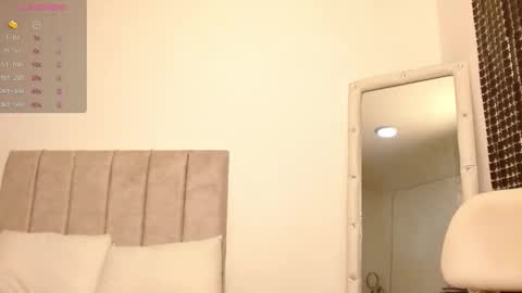 Only wilsonsiara01 online show from March 27, 12:05 am