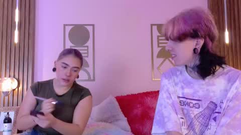 Snapshot of winchester_hanna chatting on March 4, 8:04 pm Winchester Hanna online show from March 4, 8:04 pm