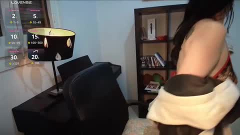 Snapshot of windy_butterfly chatting on September 23, 7:50 pm Sara online show from September 23, 7:50 pm