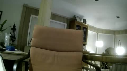 Snapshot of winedog2020 chatting on May 29, 5:16 am Gundja Man online show from May 29, 5:16 am